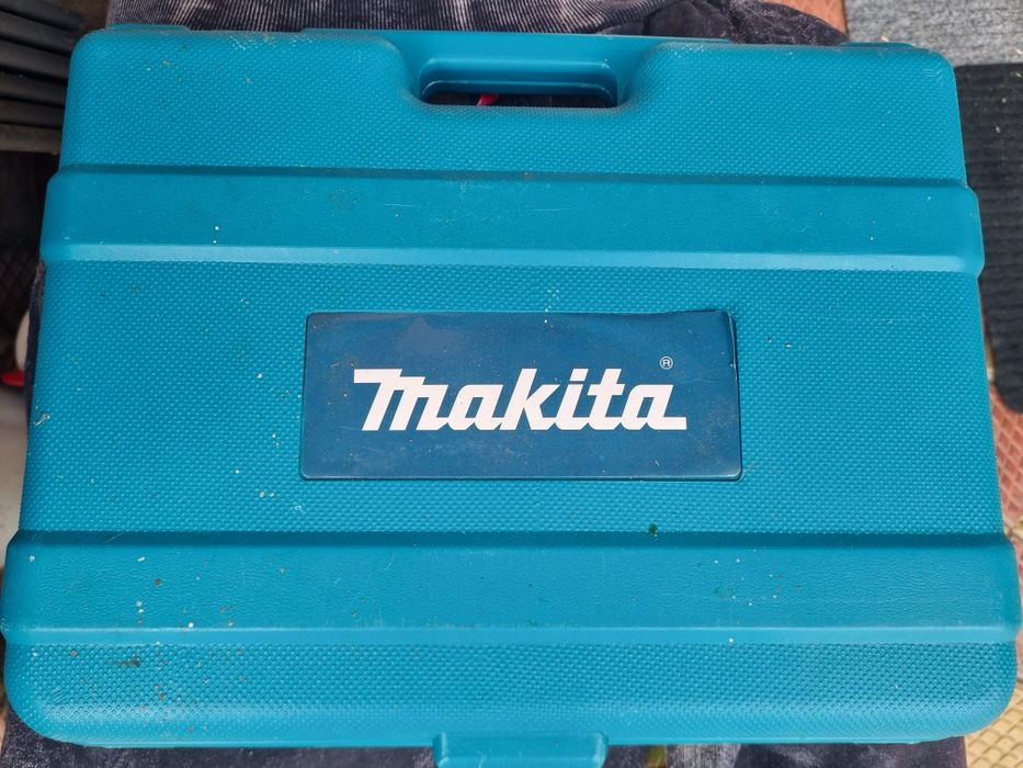 Vând filetantă makita DDF482