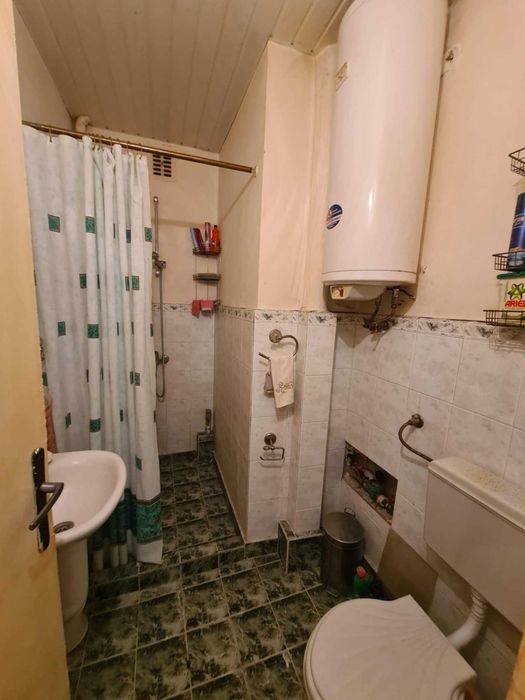 Продава се Двустаен апартамент в Хасково, Възраждане - 65 кв.м за 746 €/кв.м - Снимка #7