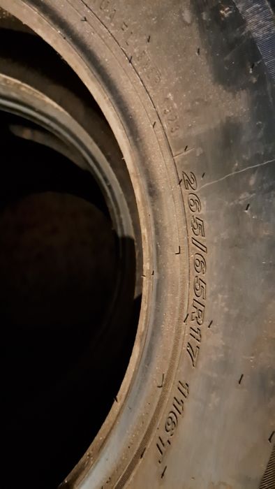 Почти новая резина.