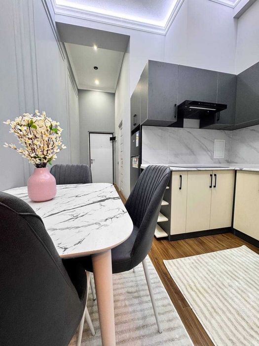 Новая квартира с мебелью в ЖК Black Towers, 26 м² — срочно