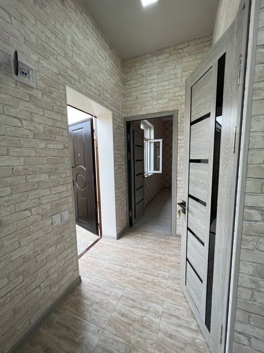 Новостройка 1 ком. Квартиры . Сергели. ЕВРО ремонт под ключ общий двор