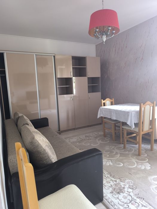 Proprietar închiriez apartament 2 camere