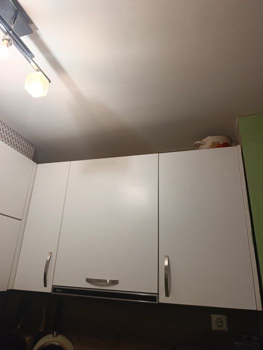 Кухня правена по поръчка