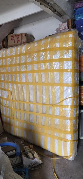 Продам матрас б/у 2×2м