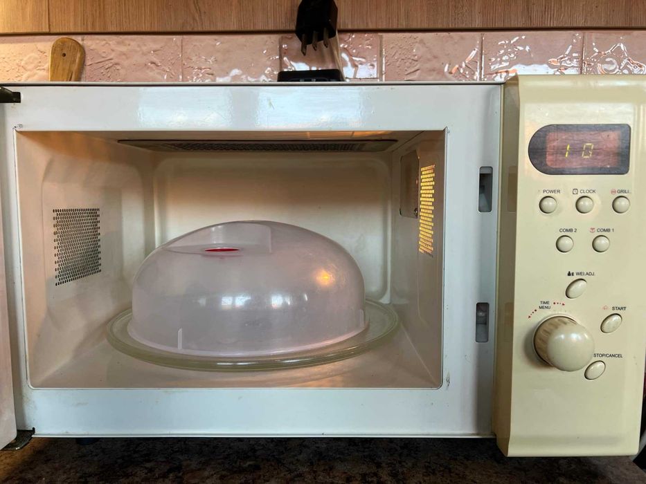 Микровълнова фурна Sang