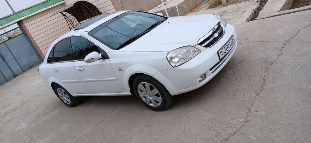 Lasetti Aftomat 2013