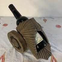 Suport de vin din lemn