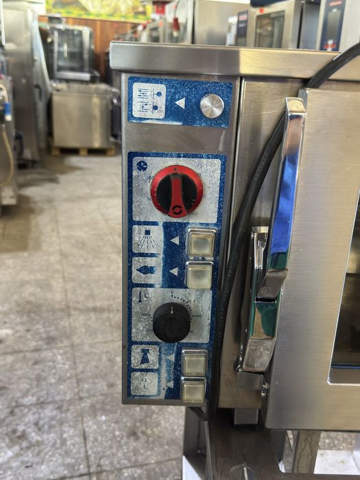 Професионална Конвекционна Фурна Wiesheu B2/3 за 4 Тави GN 2/3