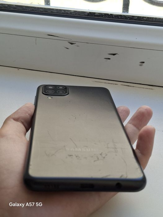 Продаю Samsung a12