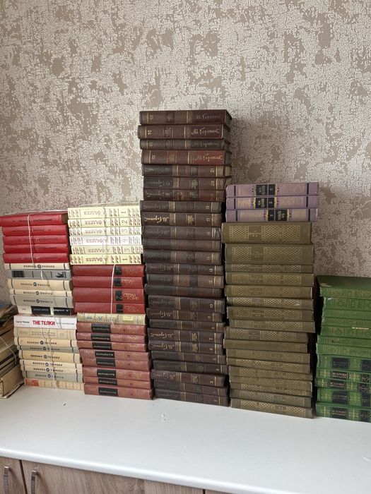 Продам книги ДЕШЕВО