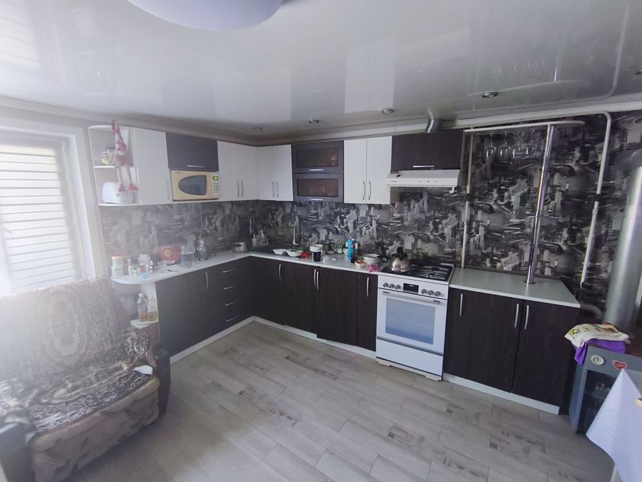 Кухня 3,5х1,8 самовывоз