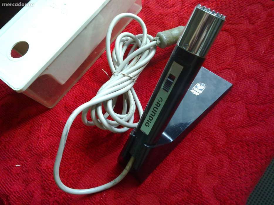 Microfon GRUNDIG Model GDM-305 / Made in Germany