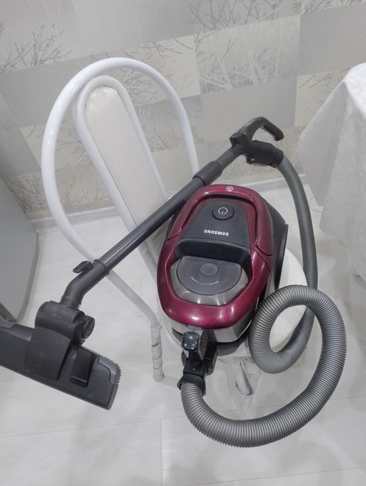 Пылесос SAMSUNG!