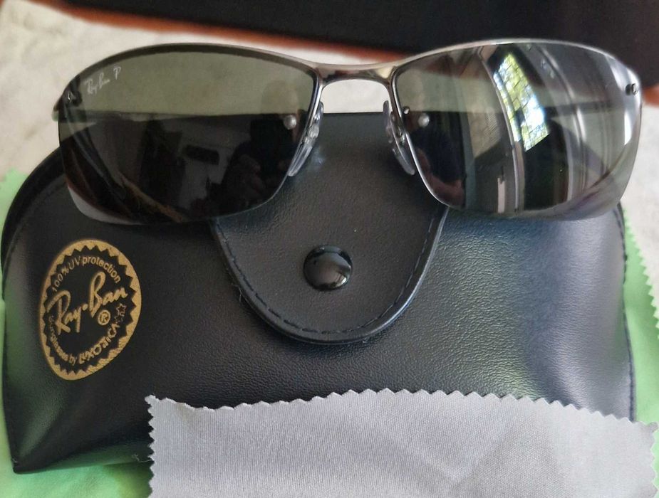 Vand ochelari RayBan unisex, originali, cu etui, practic nepurtati
