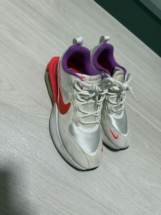Кроссовки Nike оригинальные