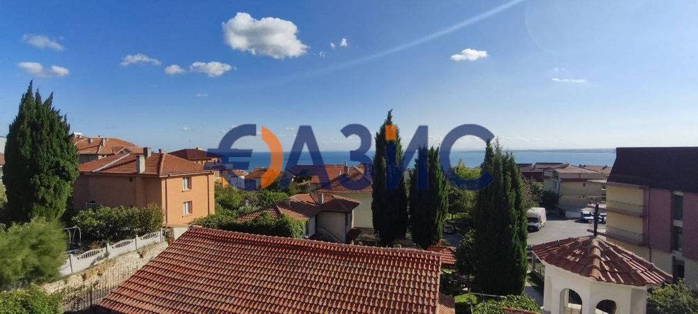 Продава се Къща в Свети Влас - 800 кв.м за 450 €/кв.м - Снимка #1