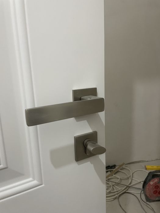 Установка дверей