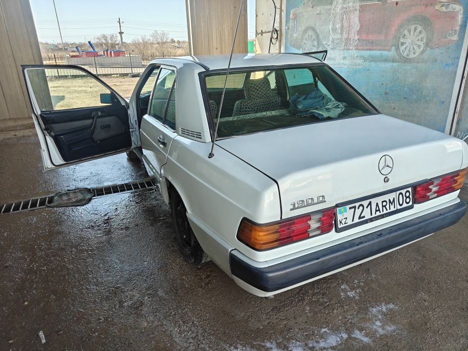 Мерседес 190дизель объем 2.0