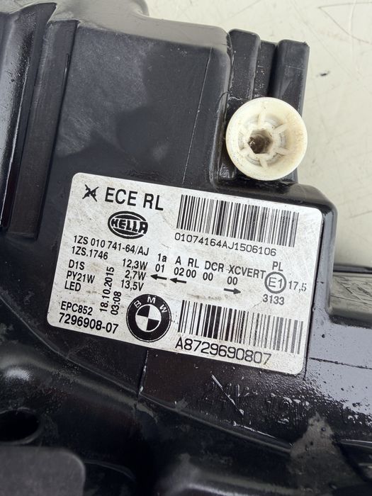 Far dreapta BMW seria 1 f20 bi xenon adaptiv
