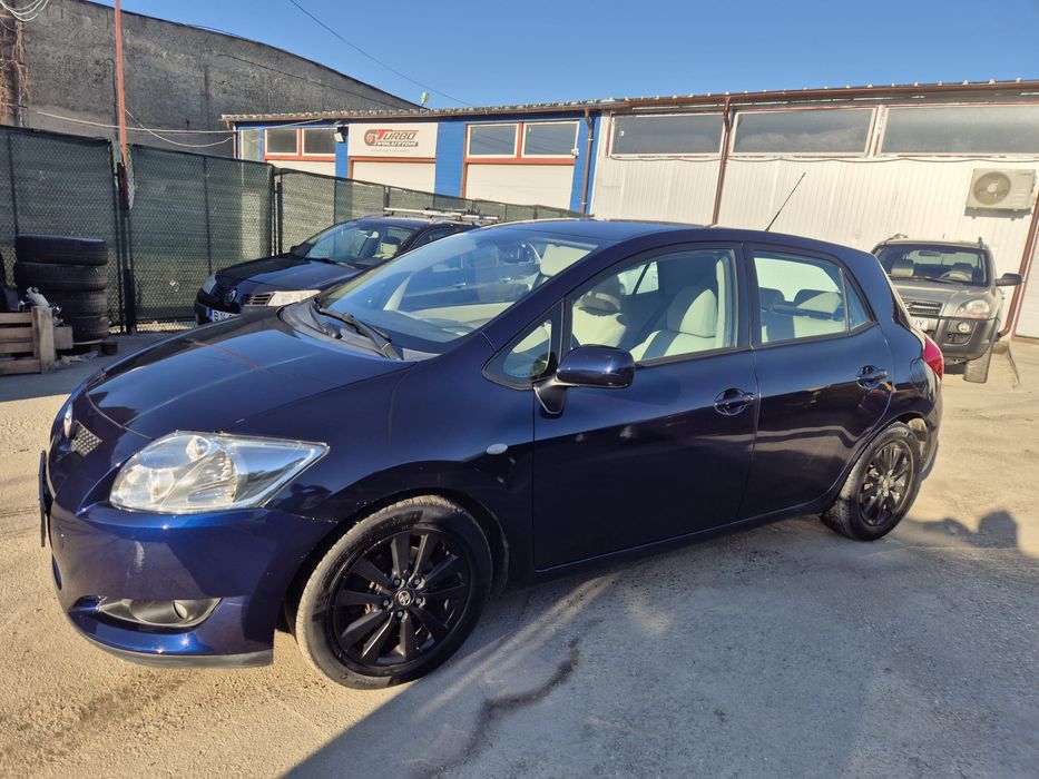 Toyota Auris 1.6 benzina+ Gpl