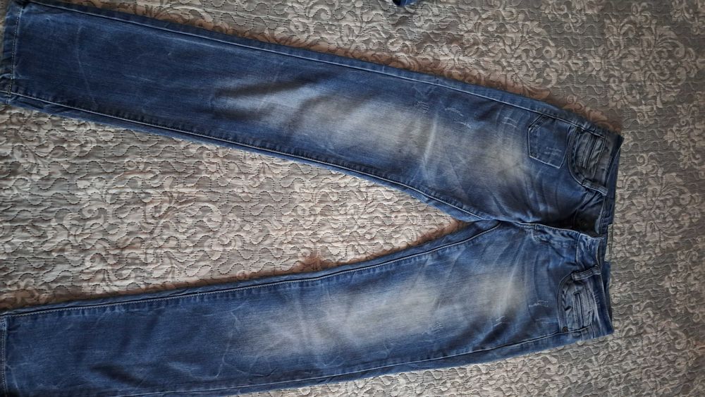 Vand pantalon blug marime 27