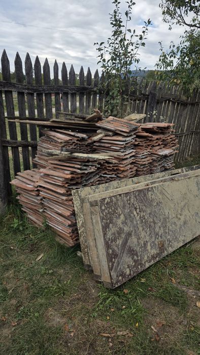 Țiglă acoperiș gratis