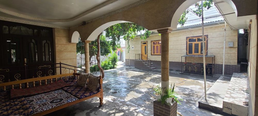 Domni  puliga hovli shoshilib qoling