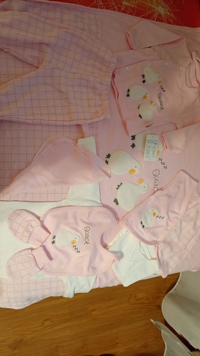 Seturi bebeluși de 10 piese