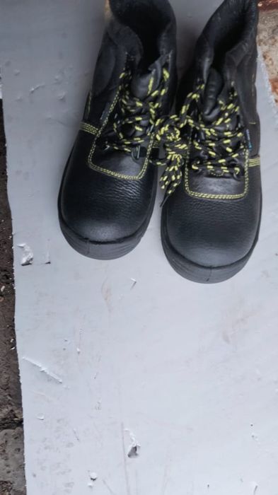 Рабочие ботинки летние