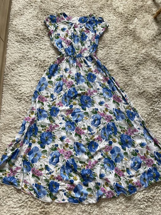 Продам платье р.48