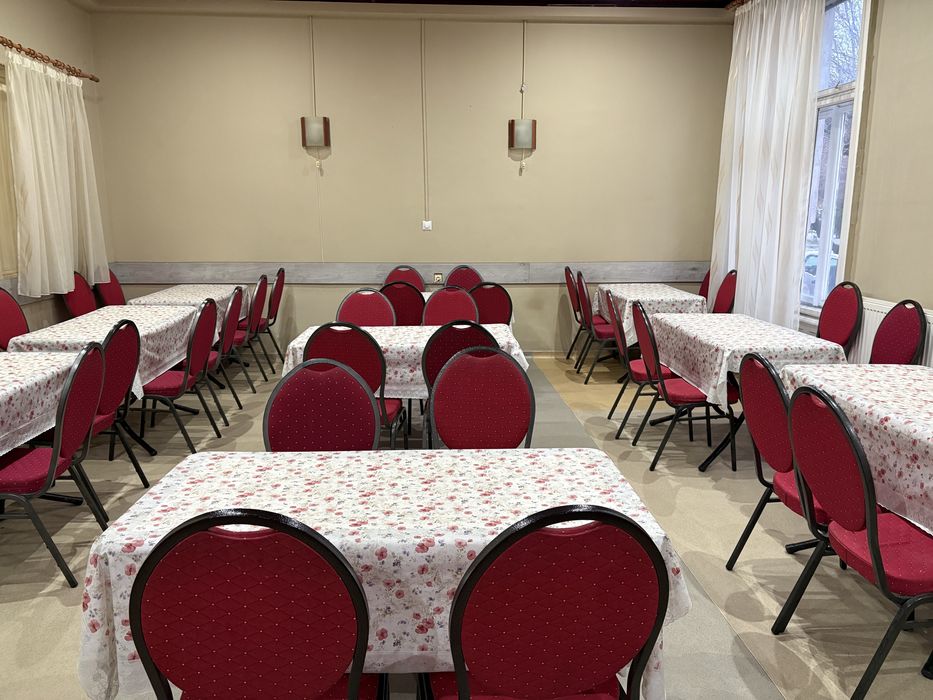 Mese si scaune Restaurant