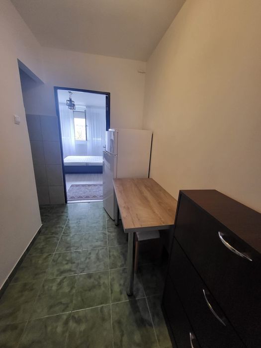 Închiriez garsoniera în tig 1