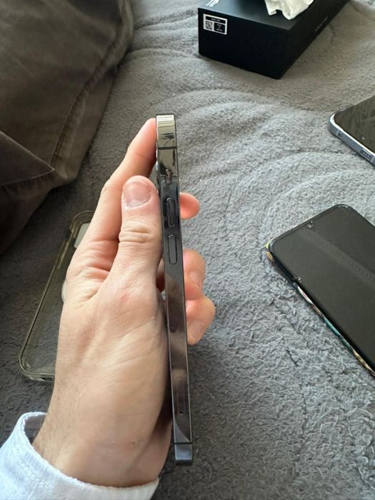 Iphone 12 pro продам