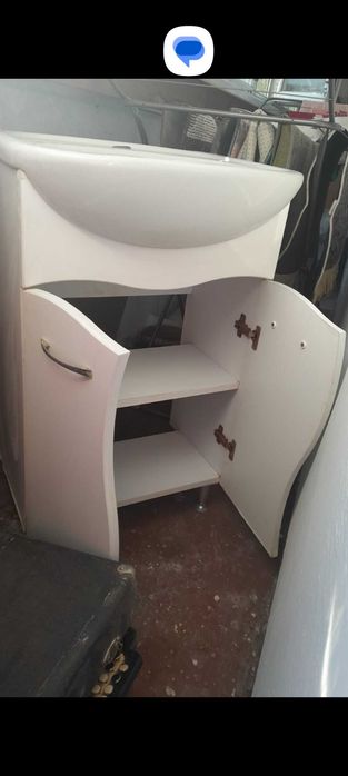 Продам тумбу с раковиной
