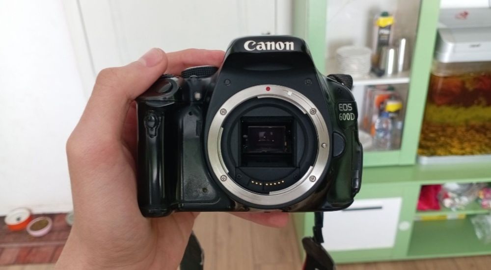Фотоаппарат canon 600d