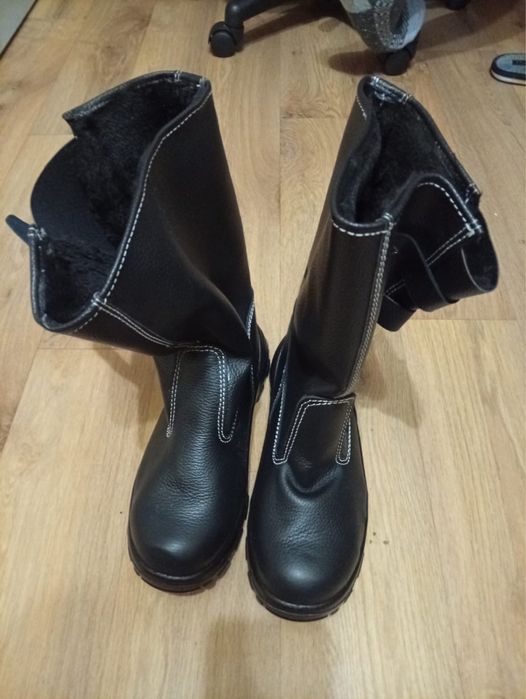 Продаю рабочую одежду