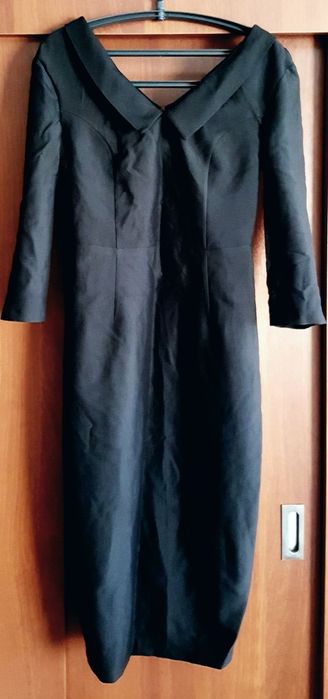 Классическое черное женское платье