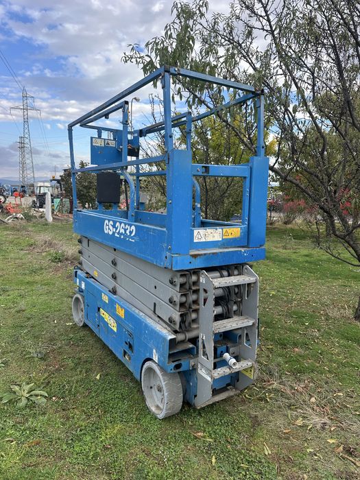 Ножична вишка 10м GENIE GS2632
