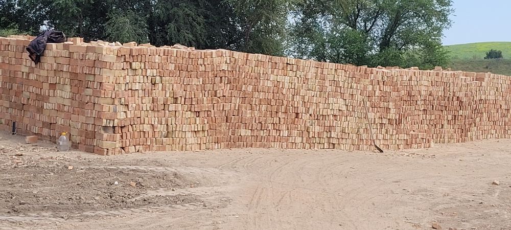 Красный кирпич с доставкой