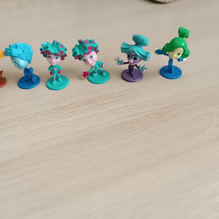 Фиксики продаю штучно