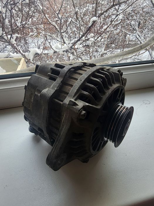 Генератор мазда 323ф 2002г. BJ