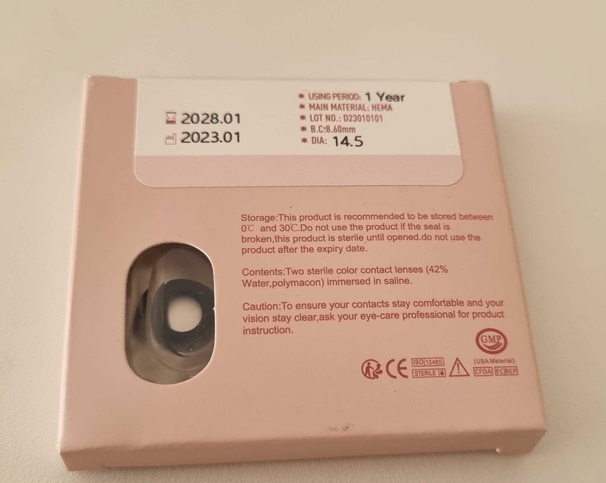 Цветни контактни лещи за хелоуин