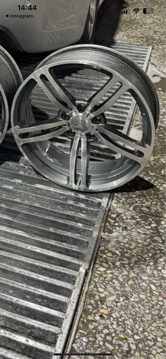 Диски r19 в отличном состоянии