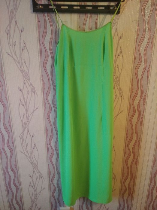 Продам платья недорого