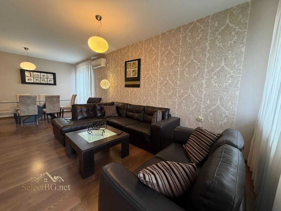 Продава се Тристаен апартамент в Велико Търново, Център - 98 кв.м за 2449 €/кв.м - Снимка #5