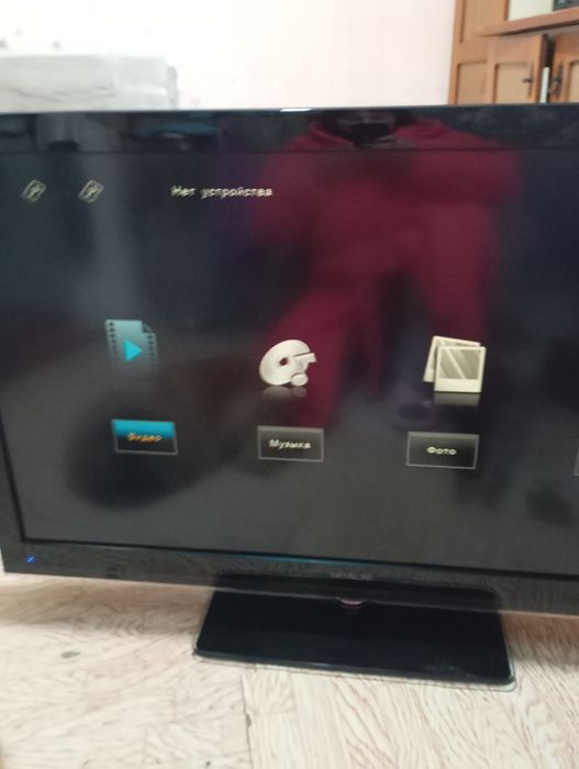 Продам телевизор HiTACHi