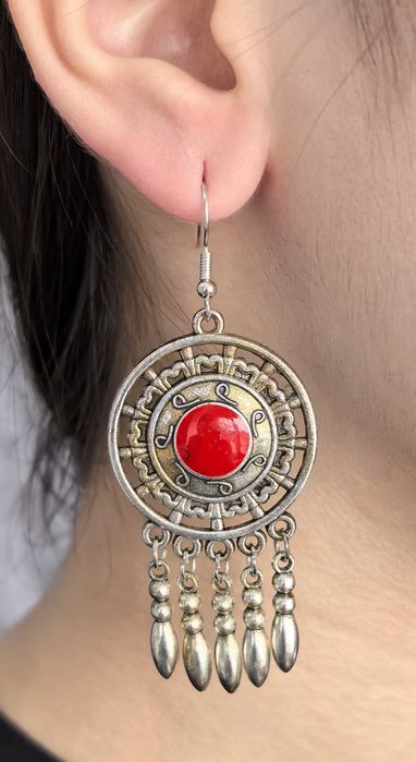 Серьги в национальном стиле