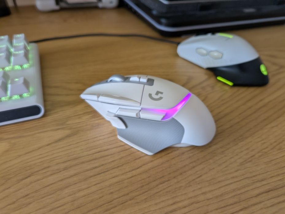 Logitech G502 X plus white