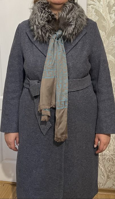 Продам шерстяное пальто