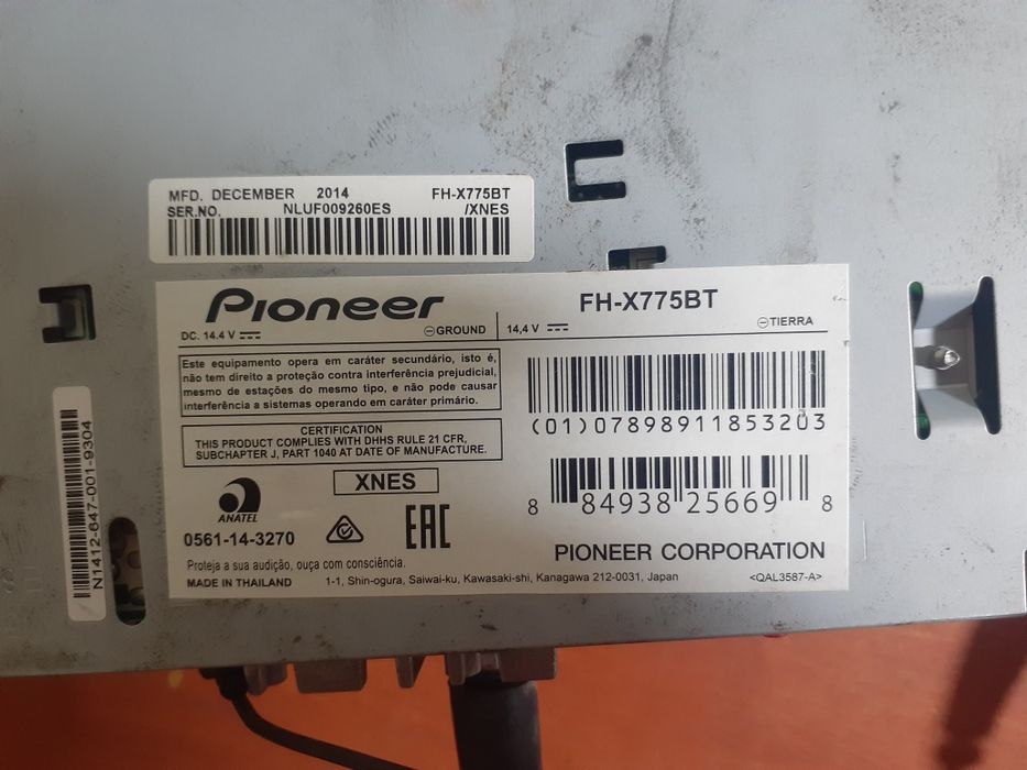 Pioneer FH-X775BT srochni sotiladi